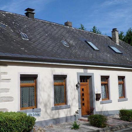 Ferienwohnungen Alte Schule Elchweiler Екстериор снимка
