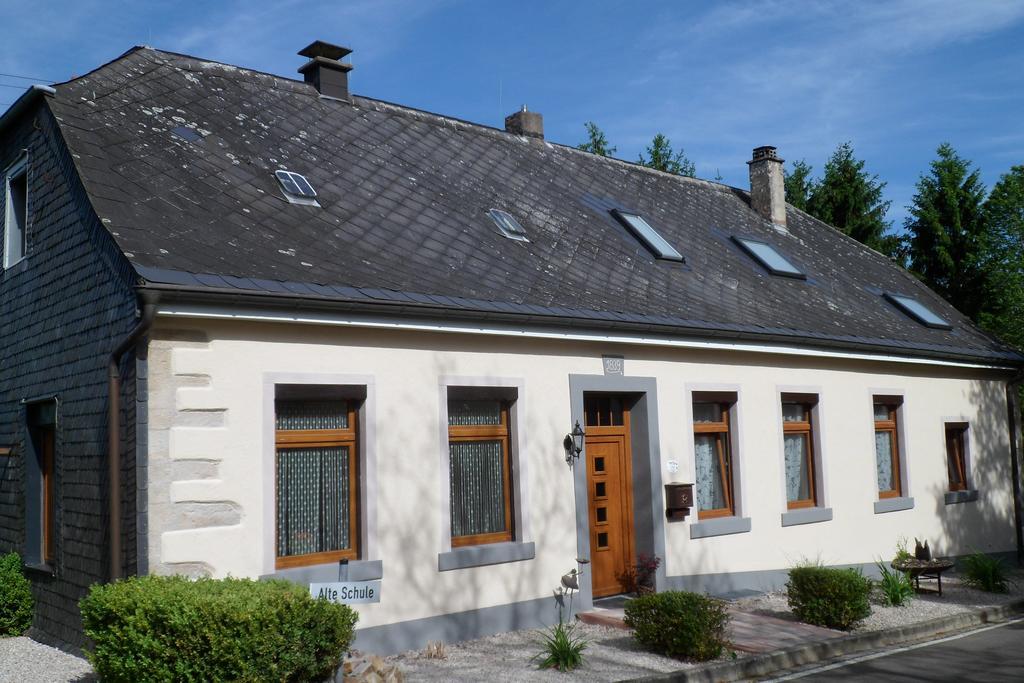Ferienwohnungen Alte Schule Elchweiler Екстериор снимка